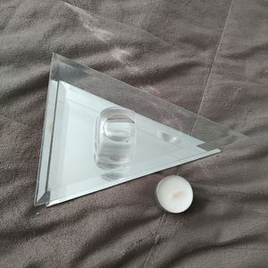 ✓SOLD Enhancethe ambianceof anyroom stunningmodern candle A Frame glass holder.